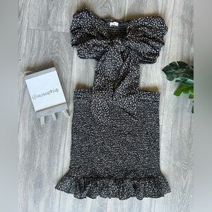 Blush j 2 piece smocked floral skirt set w matching multiway top. Size L